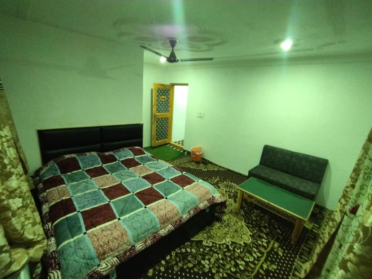 The Gulmarg Gateway Resort Srīnagar Esterno foto