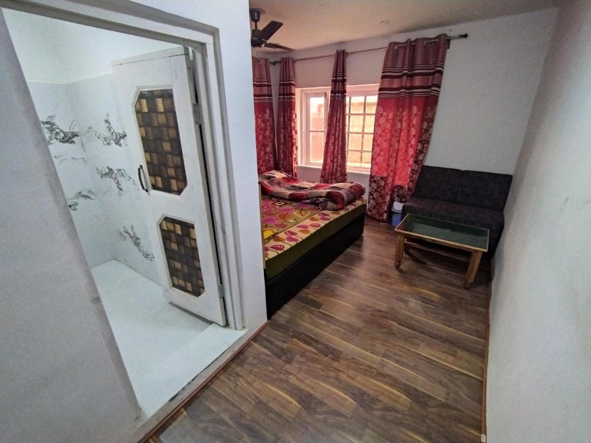The Gulmarg Gateway Resort Srīnagar Esterno foto